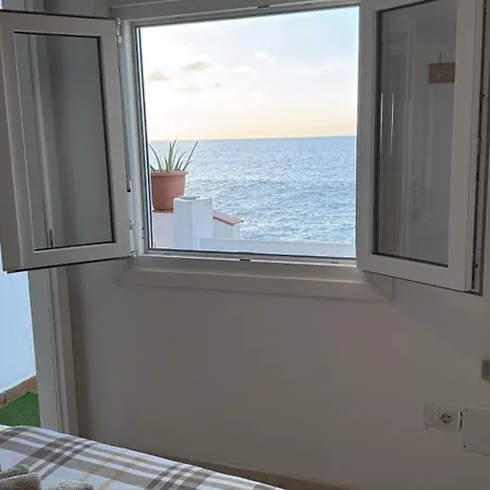 Apartment Manolo Pris En El Mar Teide Con Piscina Natural El Pris